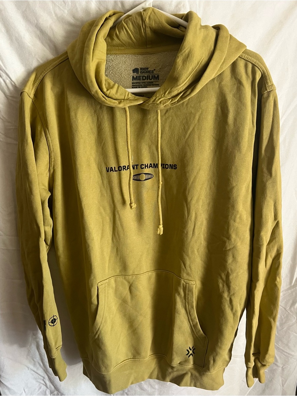 Valorant Champions Olive Green Hoodie - Medium (RIOT GAMES)